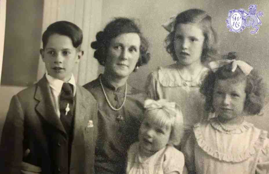 31-236 Pauline Allen with foster children Trevor, Hazel and Susan