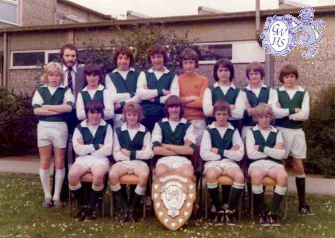 31-312 Bushloe 1975-6 County Champions
