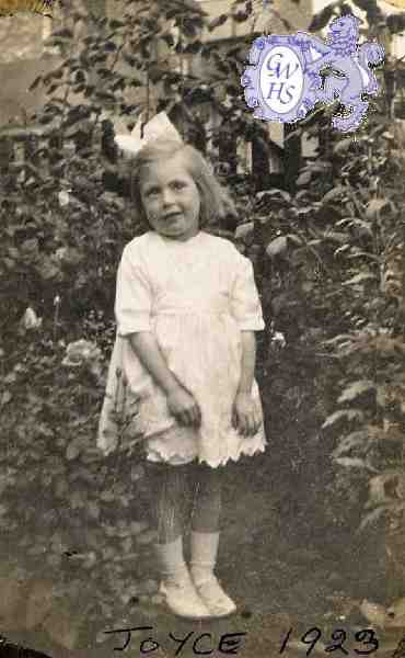 31-339 Joyce Mawby in 1923 Wigston Magna