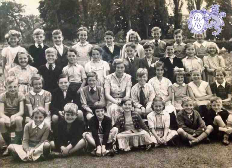 32-069 All Saints Junior school Wigston Magna , Miss Allssop class