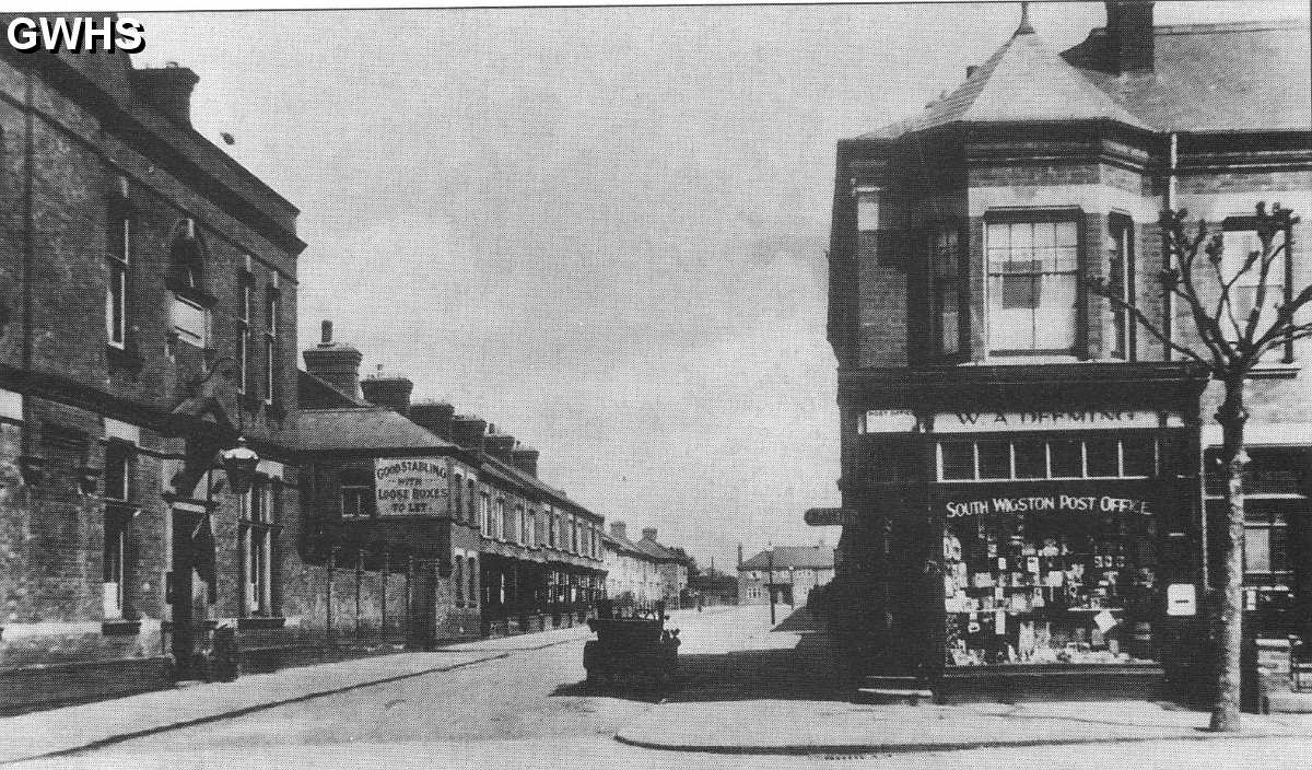22-145 Fairfield Street South Wigston circa 1930 on the left is The Duke of Clarence Hotel