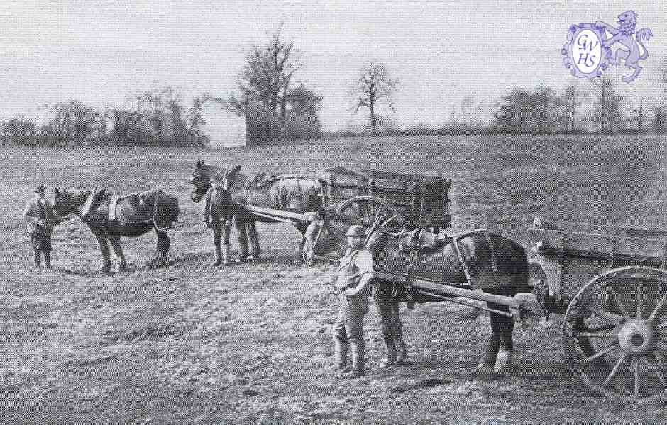 32-438 Farming at Hanging Hill - Crow Mill 1890's