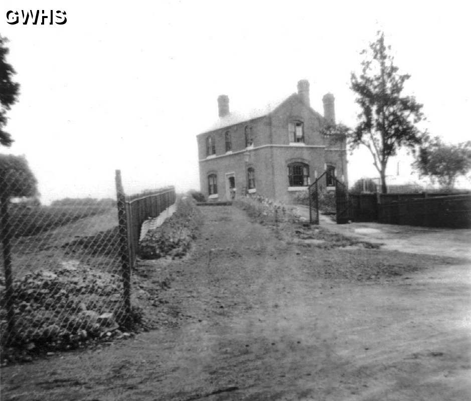 23-056a The Wigston Gas Works Managers House in Gas Lane