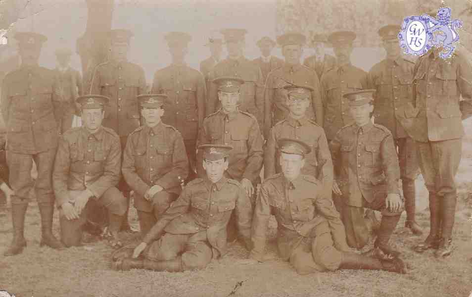 3-31 Two Steeples lads at Glen Parva Barracks on enlistment day