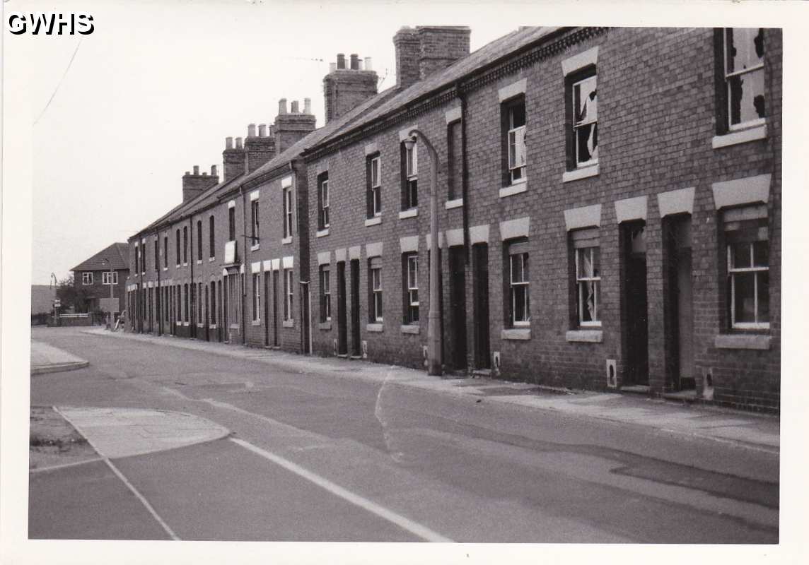 26-379 Junction Road Wigston Magna looking north towards Burgess Street June 1973