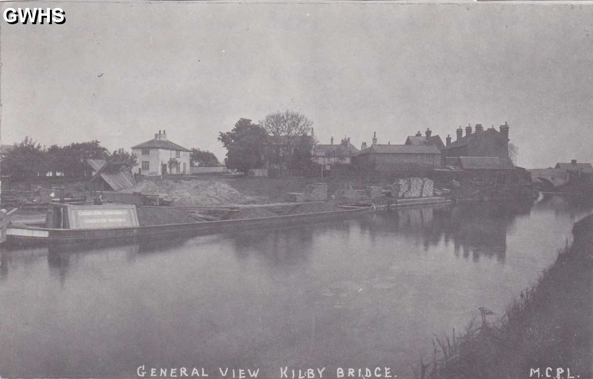 10-6 General view of Kilby Bridge before 1935 when the bridge was demolished.