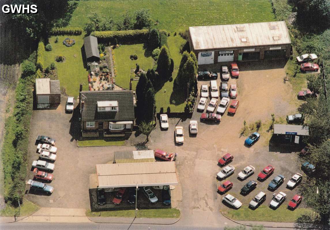 29-769 Kilby Bridge Car Showroom circa 1990