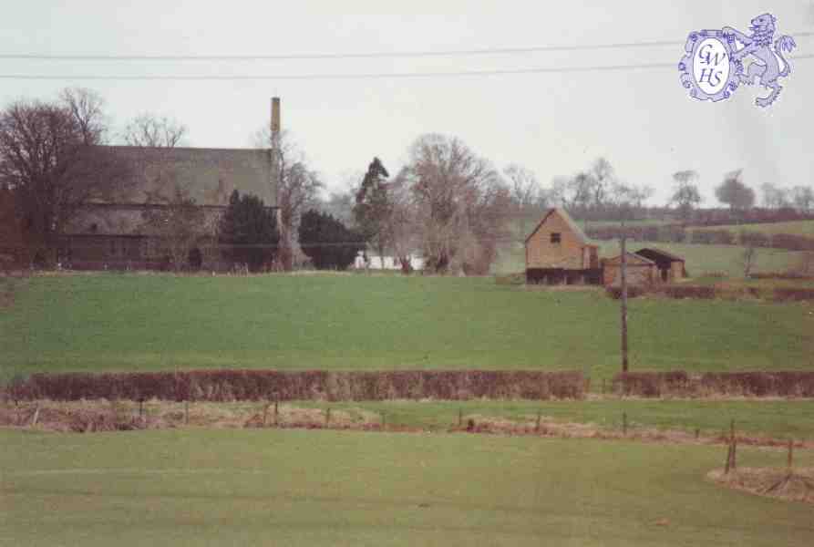 10-18 Kilby Church and Manor House now barn from Tythorn Hill