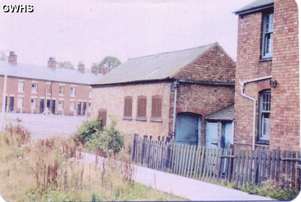 19-030 Leicester Road Wigston Magna rear of Ladkins Butchers - showing slaughter house  pre 1960