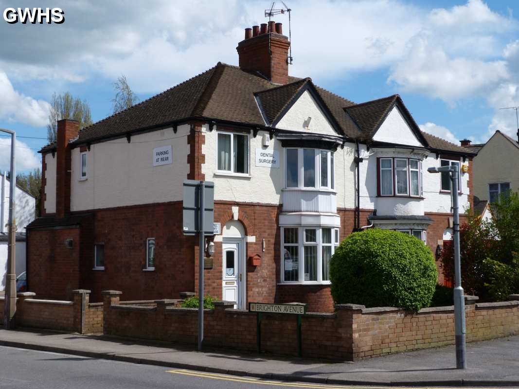 19-389 Dental Surgery on corner of Brighton Avenue and Leicester Road Wigston April 2012