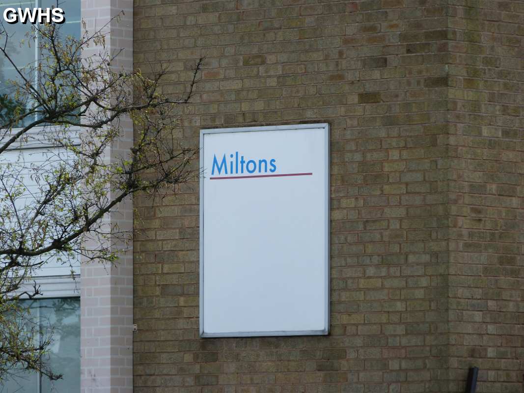 19-400 Miltons Ltd Leicester Road Wigston April 2012
