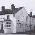 26-462 The Bell Inn Leicester Road Wigston Magna c 1990