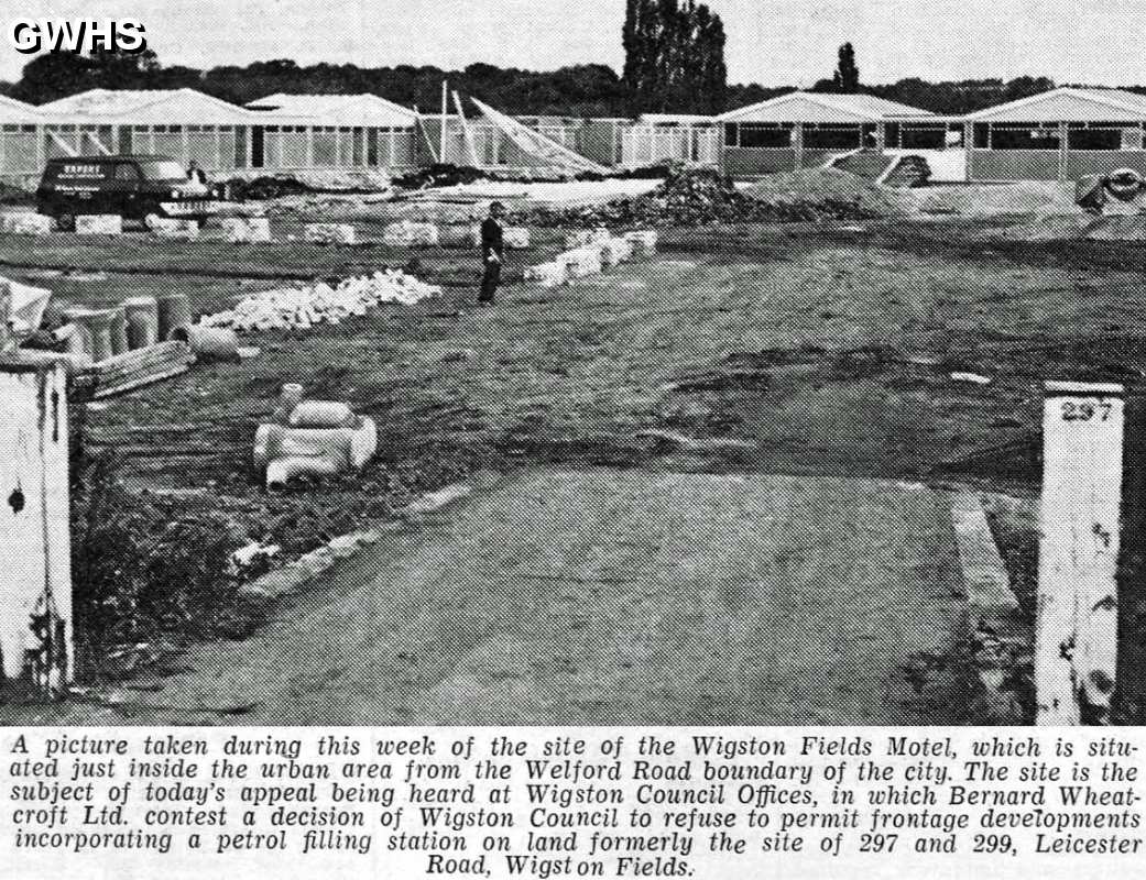 35-348 Construction of the Stage Motel Leicester Road Wigston Fields 1969