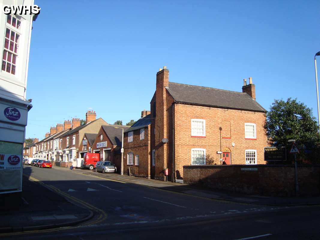 17-004 Avenue House Long Street Wigston Magna Oct 2011