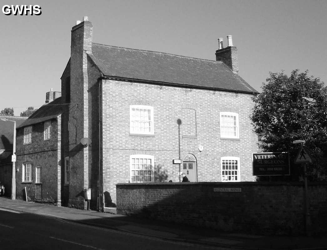 17-004a Avenue House Long Street Wigston Magna Oct 2011