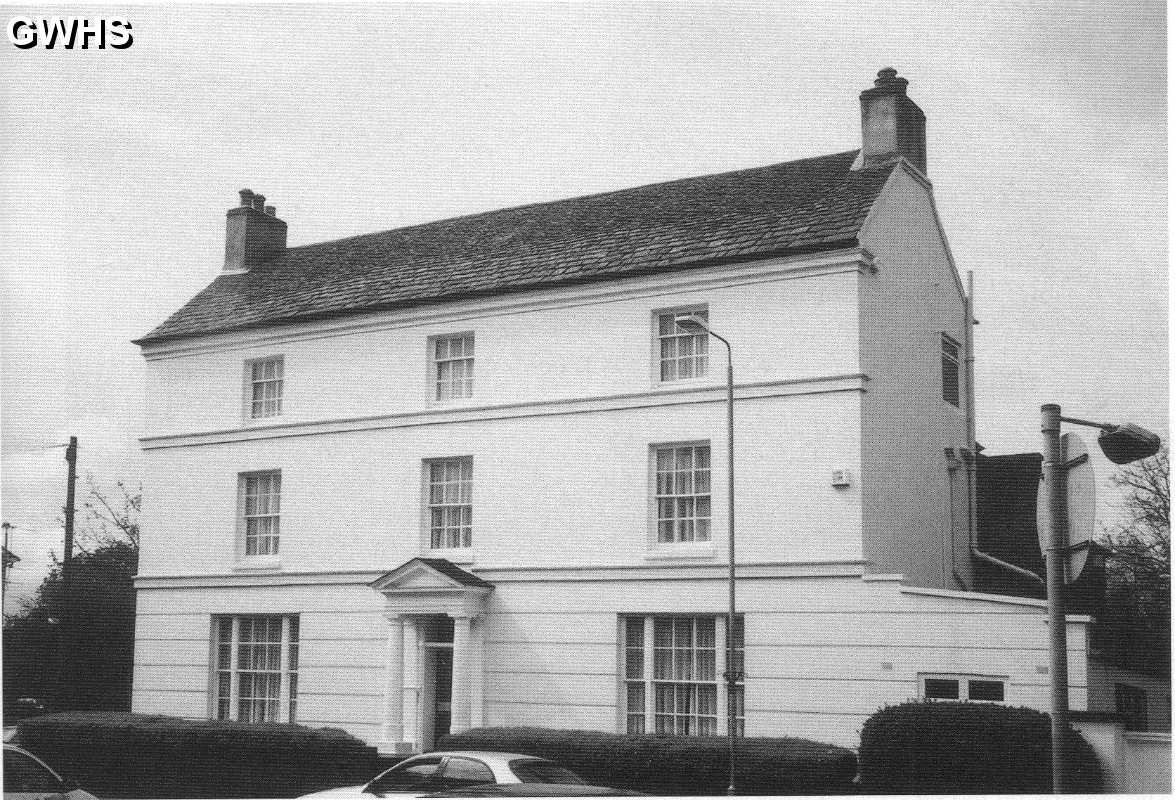 17-066 Manor House Long Street Wigston circa 1960