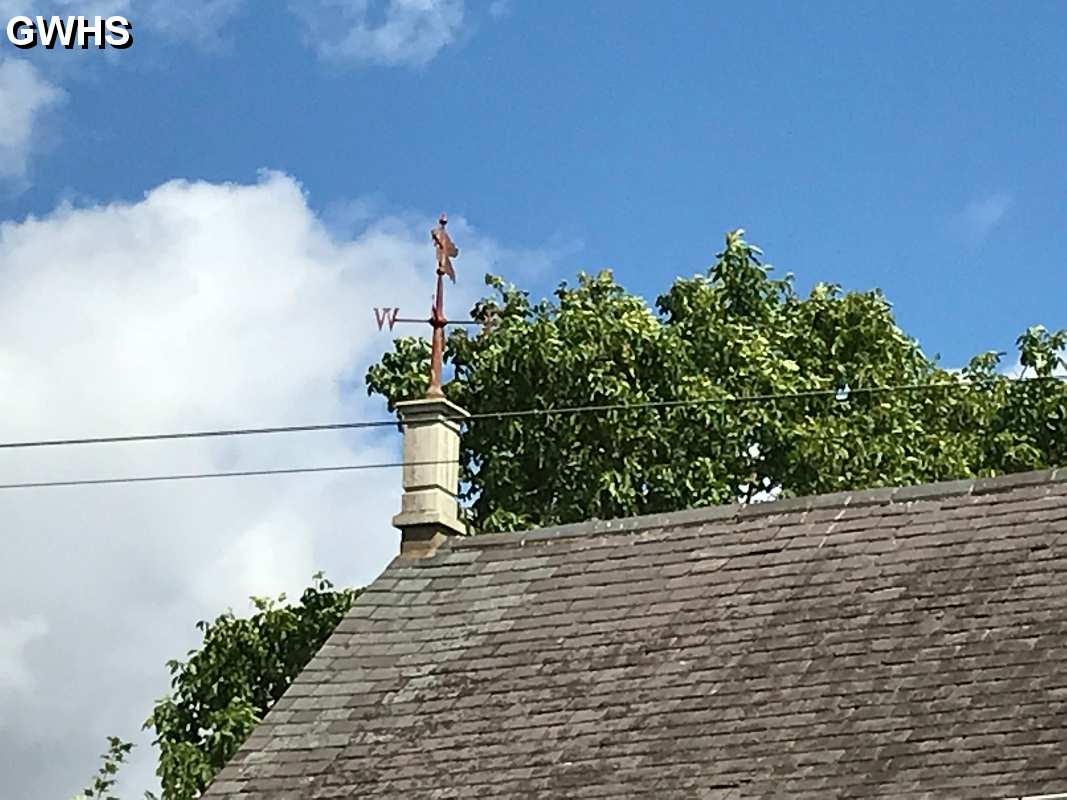 33-956 Weather vane on building at the back of The Manor House Long Street Wigston Magna 2018