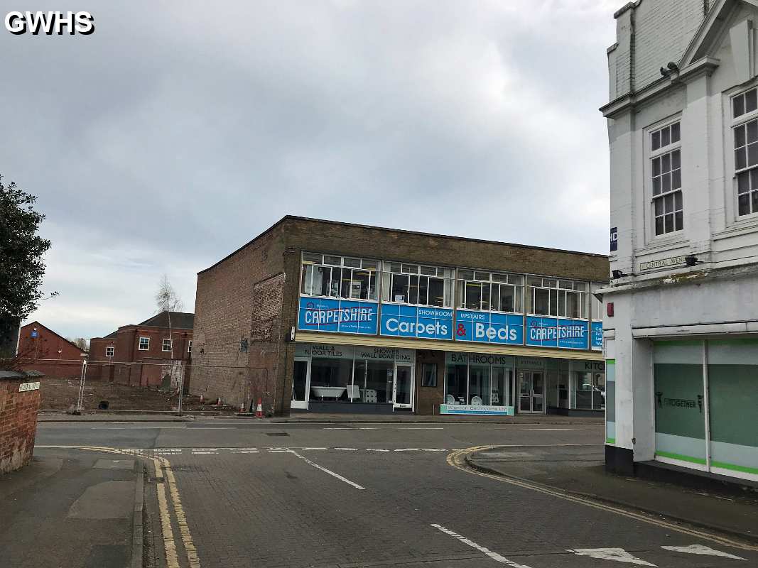 34-650 Carpetshire Long Street Wigston Magna 2019 taken from Central Avenue