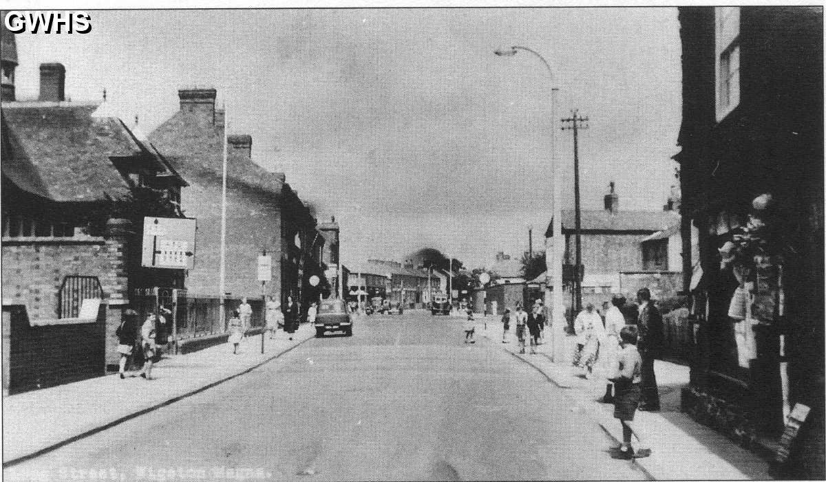 22-187 Long Street Wigston Magna circa 1959