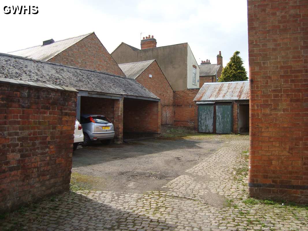 23-314 outbuildings behind number 22 Long Street Wigston Magna May 2013