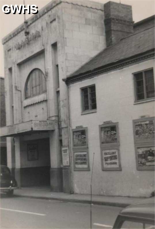26-271 Magna Cinema Long Street Wigston Magna circa 1965