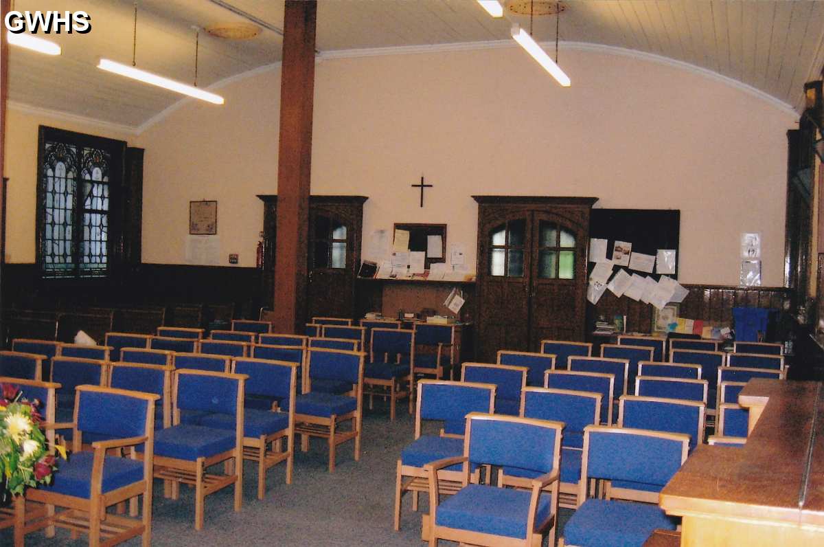 29-659 inside United Reformed Church pre demolition in 2008
