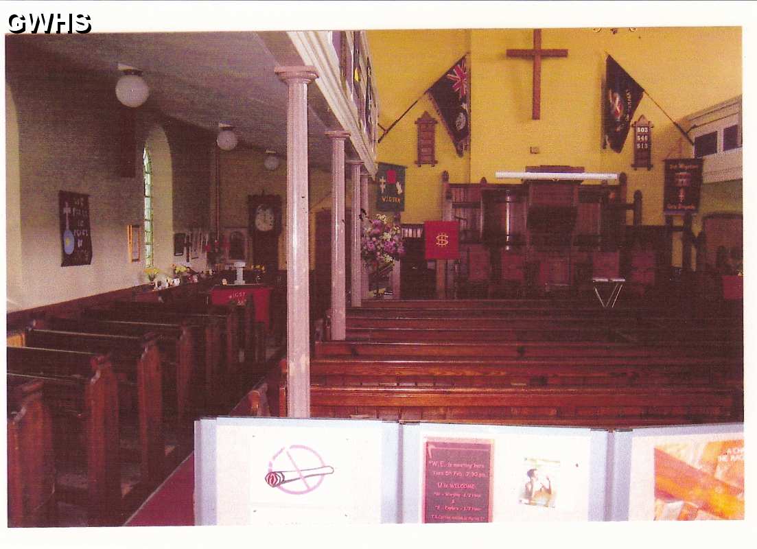 29-663 Internal view of the United Reformed Church before internal changes in 2008 Long Street Wigston Magna