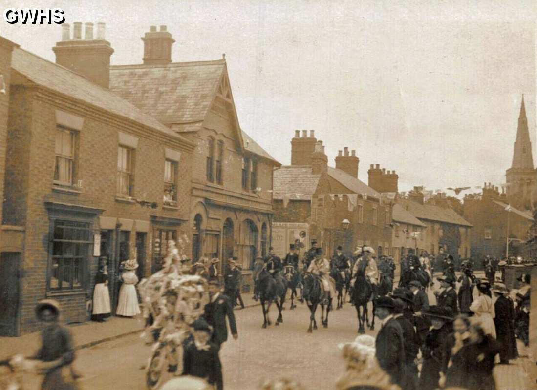 35-725 Post Card of Long Street Wigston Magna 1900