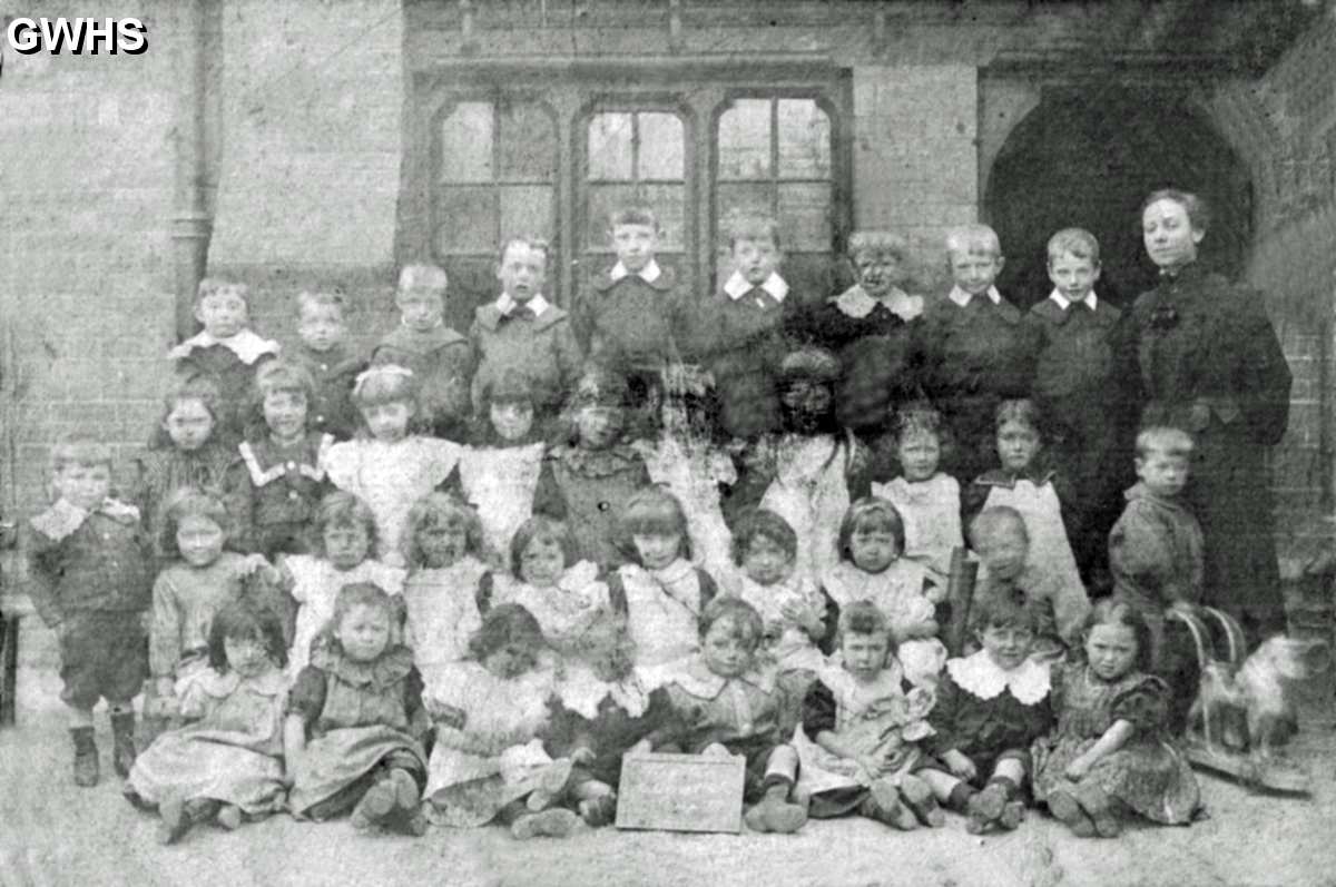 30-759 1900 National School Long Street Wigston Magna