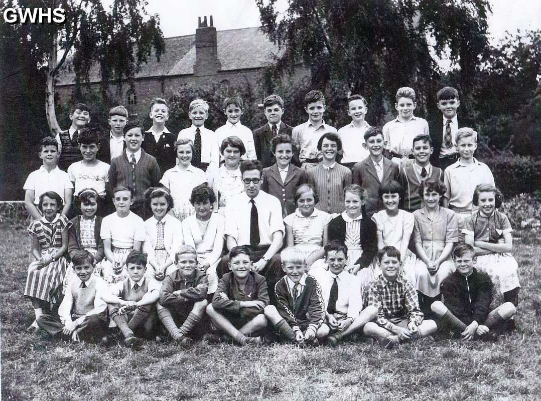 34-701 The National School Long Street Wigston Magna July 1957