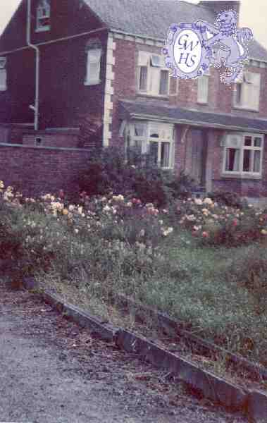 30-096 House at Horlocks Nurseries Wigston Fields circa 1961