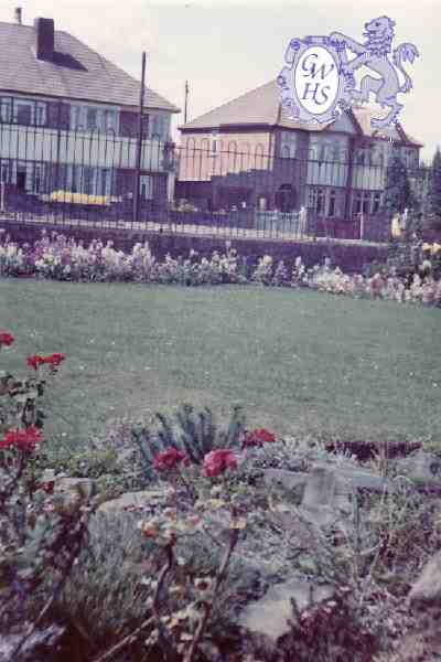 30-100 View of Leicester Road Wigston Fields from Horlocks Nurseries circa 1961