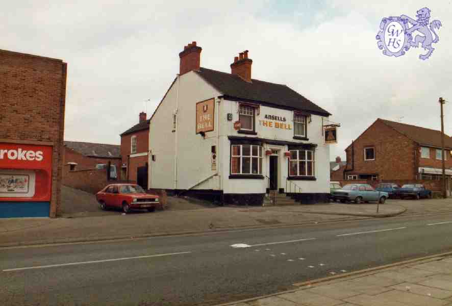 30-670 Bell Inn Leicester Road Wigston Magna Feb 1984