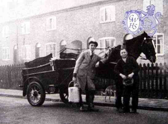 6-53 Eric Mason with Roger Pasks milk - outside '10 Row' Leicester Road Wigston Magna now Doris' Wool Shop