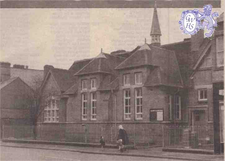 17-018 All Saints School frontage Long Street Wigston Magna circa 1970