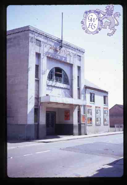 26-156 Magna Cinema Long Street Wigston Magna circa 1960