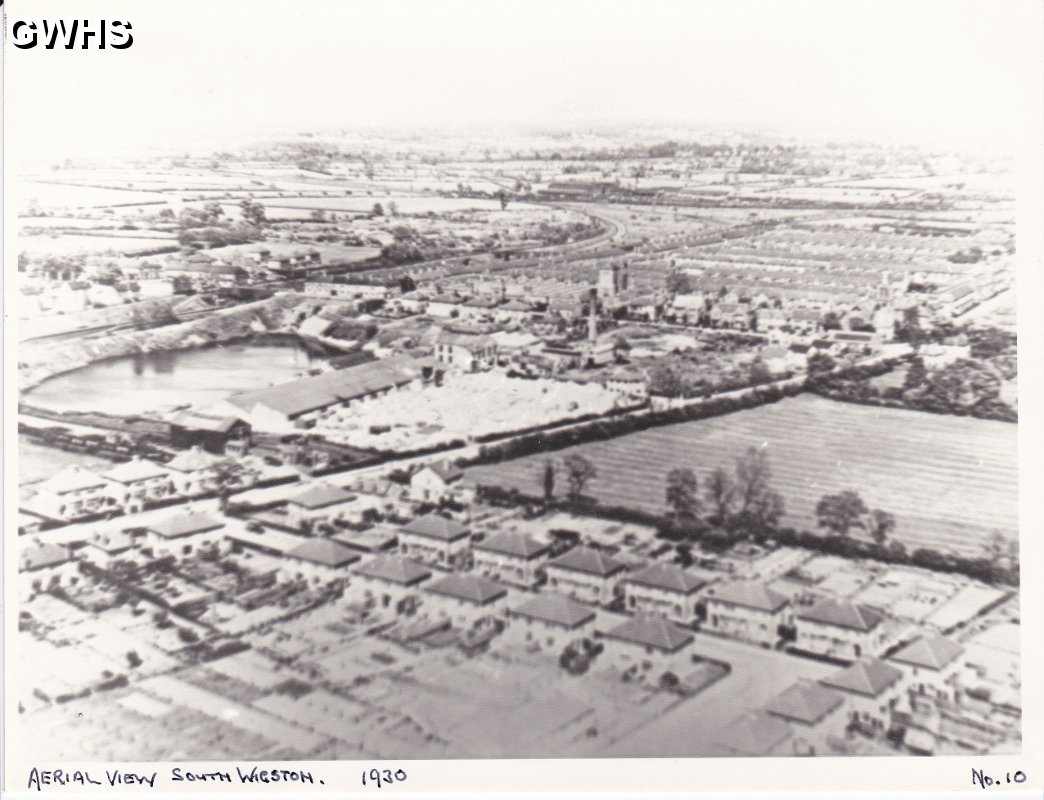 32-393 Aerial View South Wigston 1930