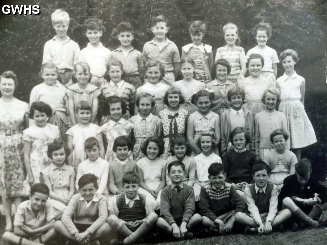 34-152 Long Street School Wigston Magna 1958-9