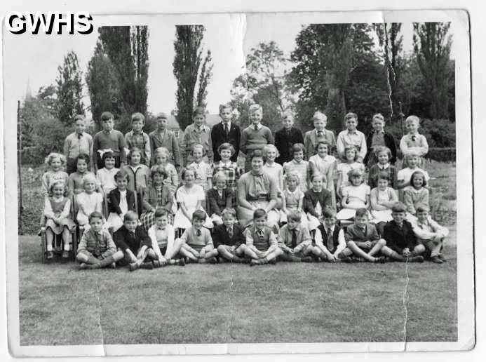 35-684 Long street Junior school Wigston Magna