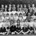 32-352 Miss daft s class Long Street Wigston Magna circa 1952