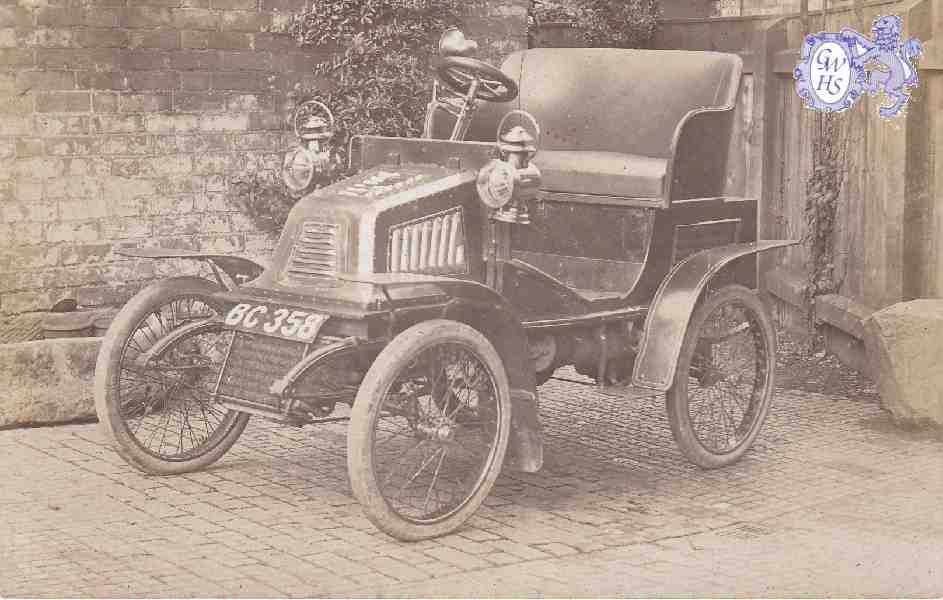 30-226 Dr Barnley's motor car Bushloe End Wigston Magna 