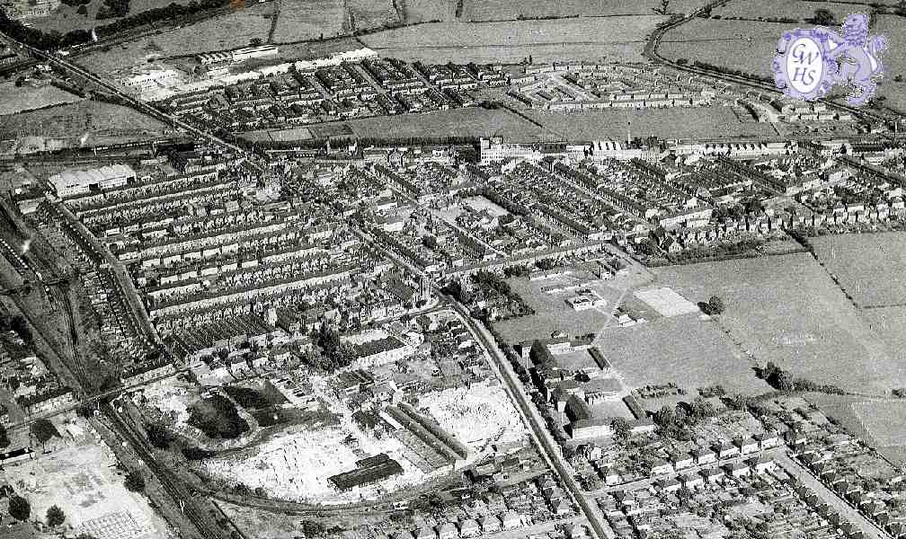 24-068 Aerial view of South Wigston -  1959.