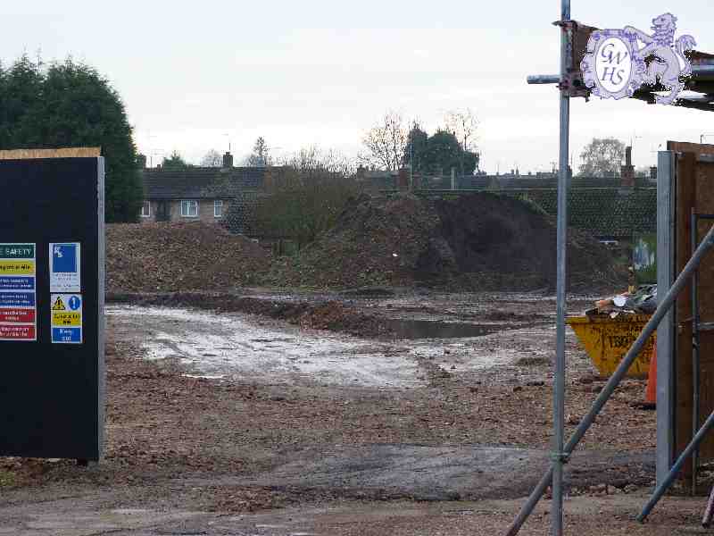 26-336 Building site next to new Sainsbury store in Moat Street Wigston Magna Nove 2014