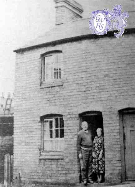 30-702 More lost Wigston..this time Mowsley End..Mr & Mrs Wm Stretton
