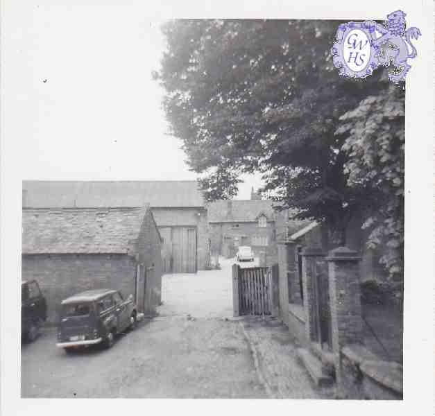 30-199 Co-operative farm yard - Rectory Farm -  to the south of All Saint's Church Newgate End Wigston Magna september 1965
