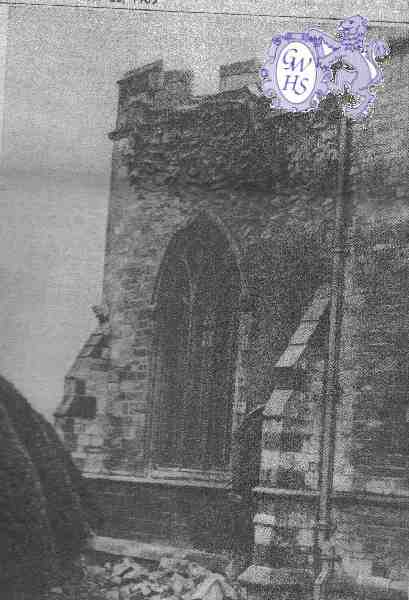 21-017 Section of Oadby Church comes tumbling down 1965