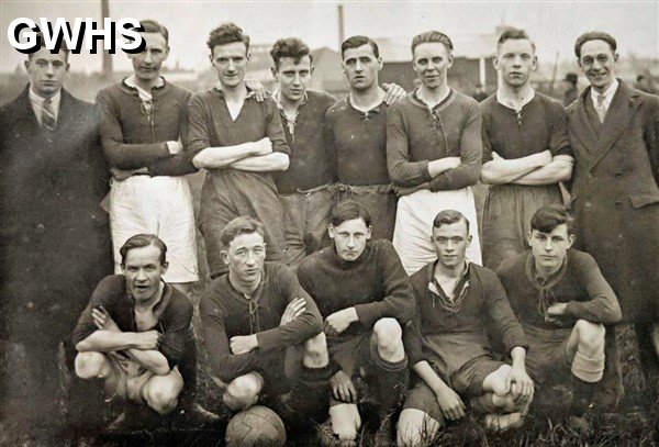 34-263 South Wigston Football Team c 1930's
