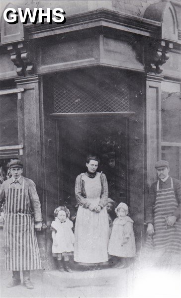 9-24 Bales Butchers Canal Street South Wigston 1908