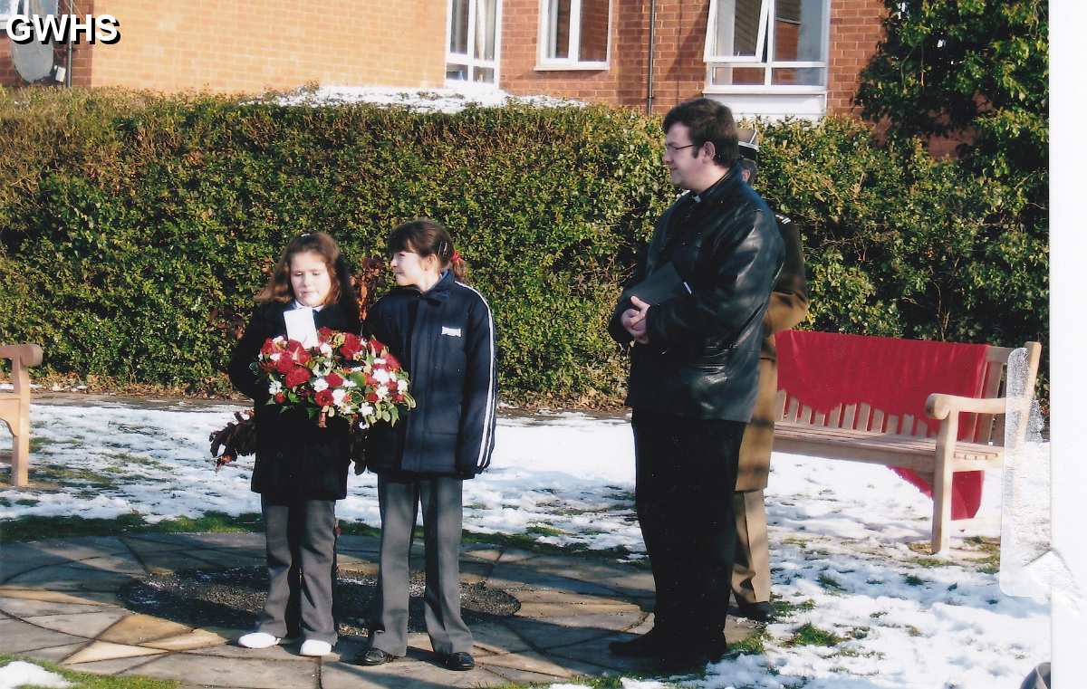 29-158 Commeration of Lancaster Plane Crash in 1946 All Saints Church Primary School 2009