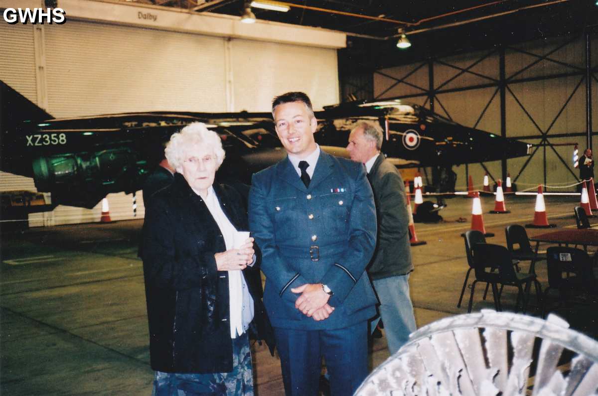 34-419 Marion Daetwyler and RAF officer c 2000